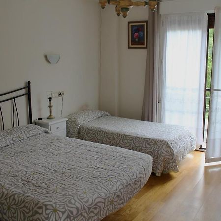 Ikaztegietako Ostatua Hotell Icazteguieta Exteriör bild